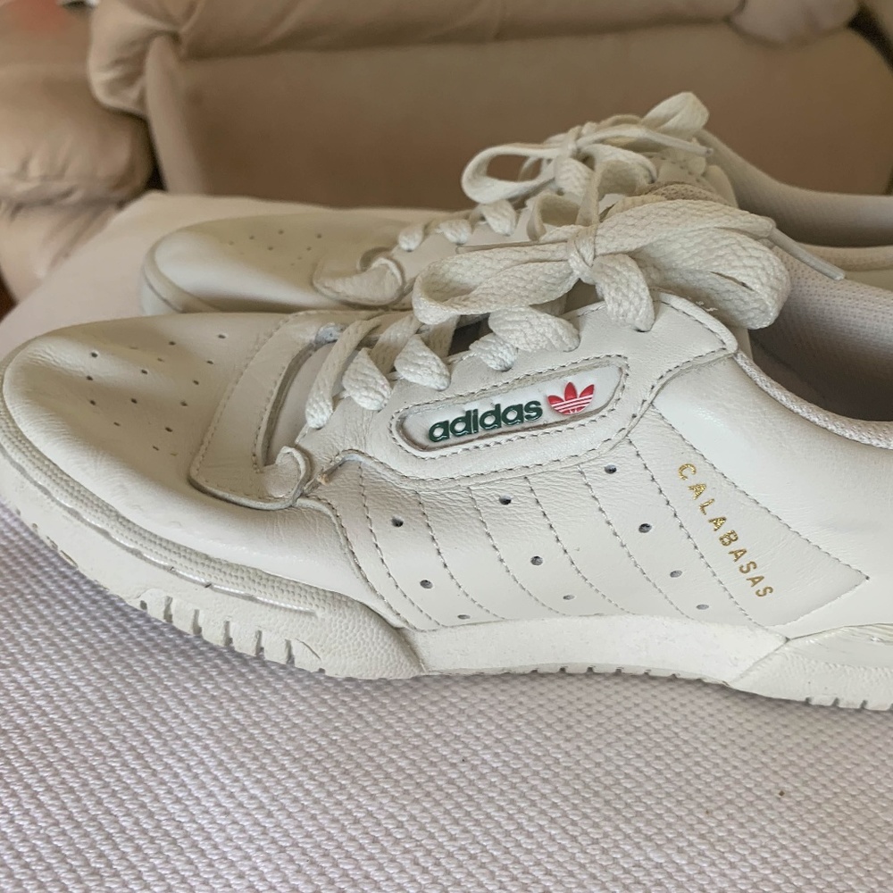 Adidas Yeezy Calabasas - Cream